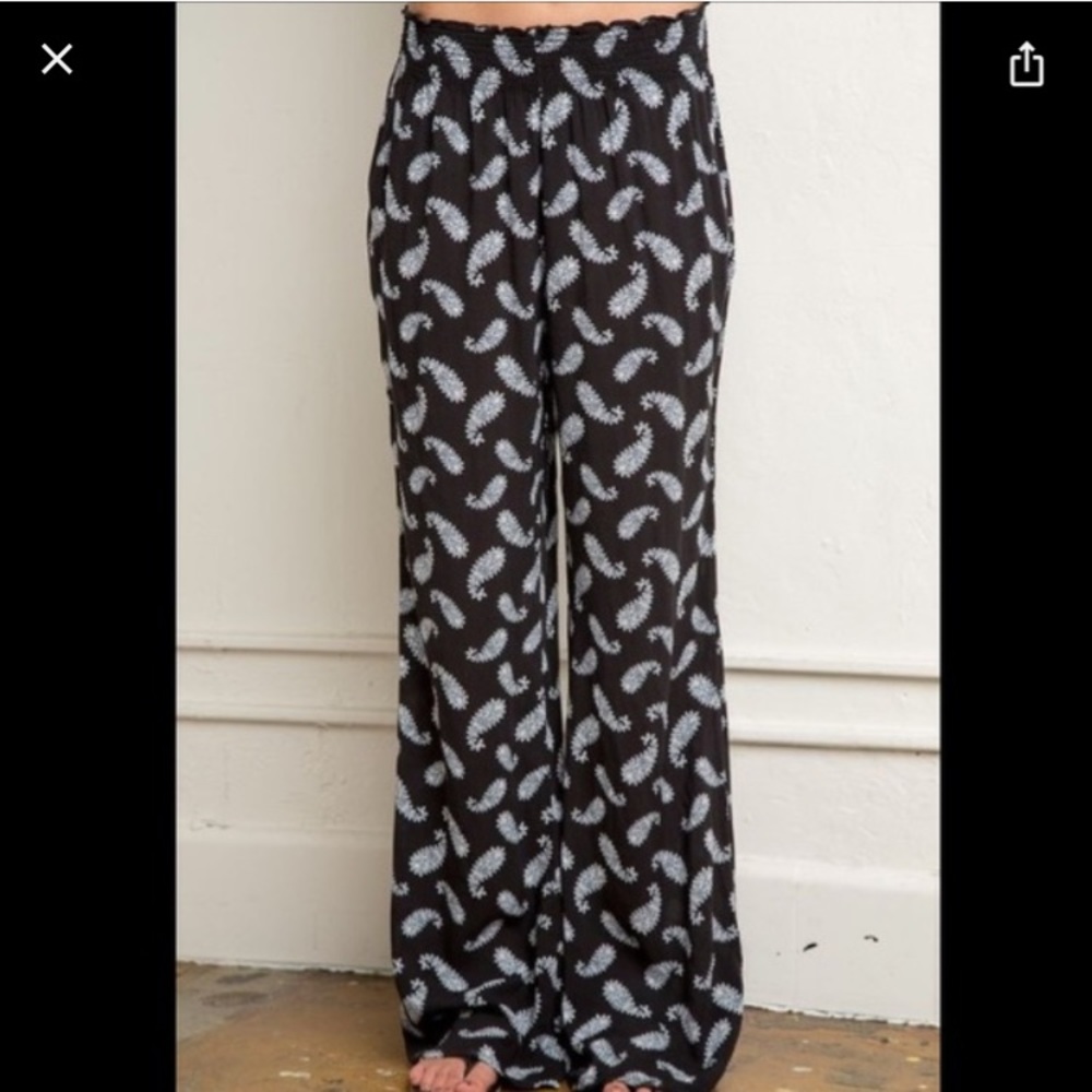 Brandy Melville Alexah Pants